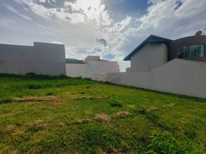 Terreno de 300m² à venda - Jardim Botânico em Sertãozinho