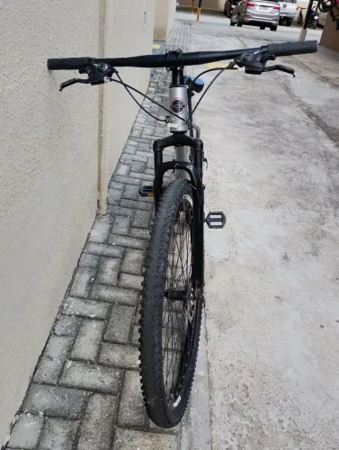 BICICLETA ARO 29