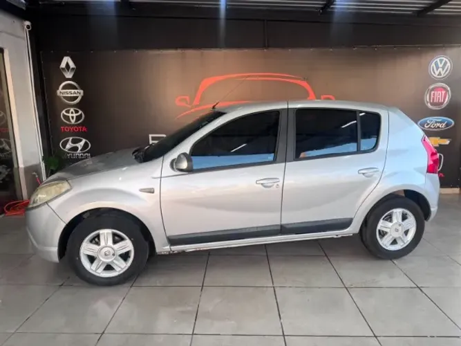Renault Sandero Privilège Hi-flex 1.6 8V 5P 2011