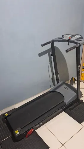 Vendo esteira 380rs eletrica Dream Fitness seminova