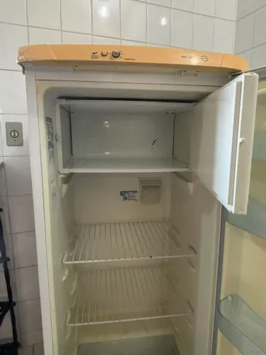 Geladeira eletrolux