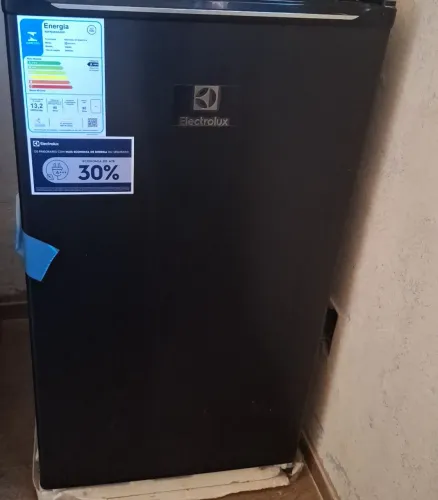 Frigobar Electrolux