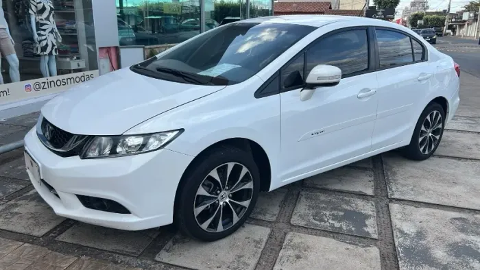 Honda Civic Sedan LXR 2.0 Flexone 16V Aut. 4P 2016