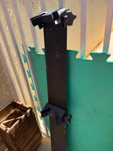 Pedestal 