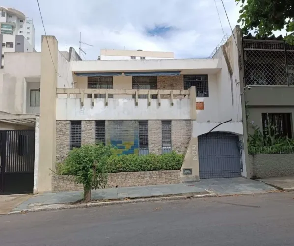 Casa em Centro - Campos dos Goytacazes