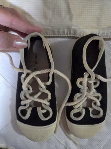 Tênis Zara Girls 24 BR NOVO