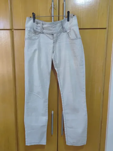 Calça jeans clara tam 42