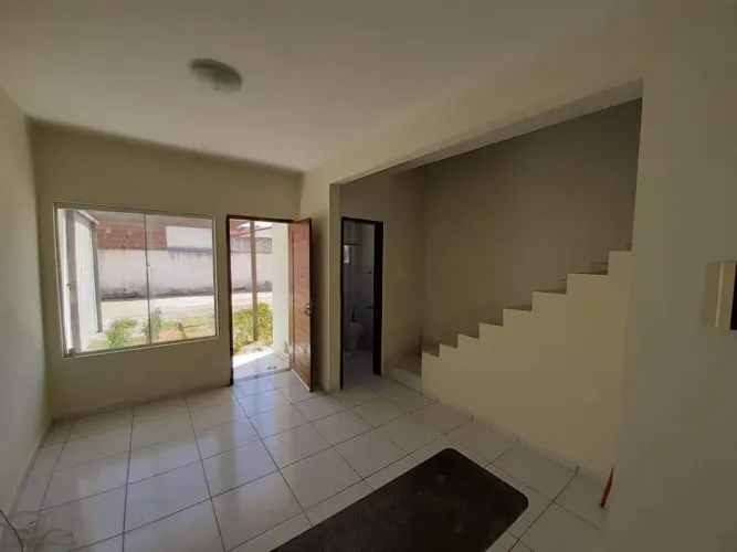 Duplex condomínio Fechado