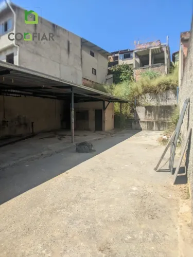 GALPÃO PARA ALUGUEL - 360m² Bairro Ouro Minas bh