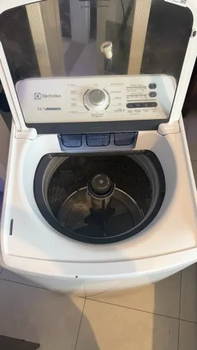 Máquina Electrolux 14KG Essential Care