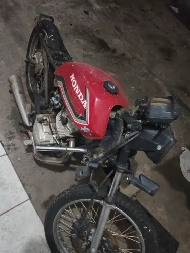 Vendo pra alguém que tenha interesse em reforma 