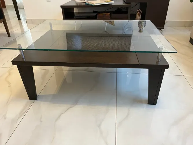Mesa de centro perfeita para sua sala .
