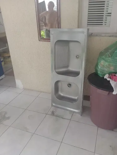 Pia lavanderia em aço inox 1,20