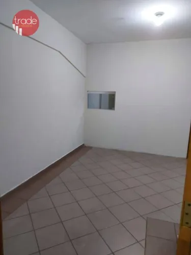 Sala comercial à venda no Campos Elíseos com recepção no prédio.