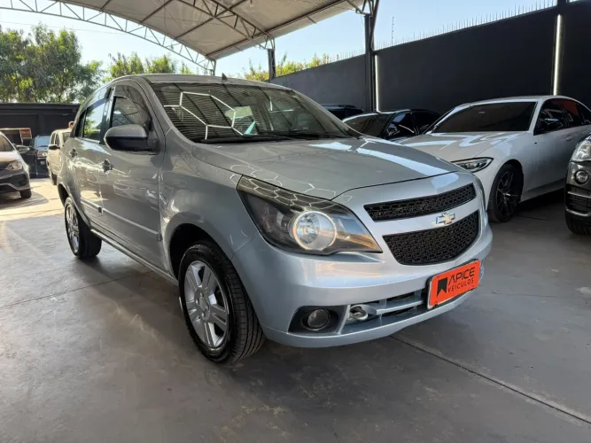 Chevrolet Agile LTZ 1.4 MPFI 8V Flexpower 5P 2013