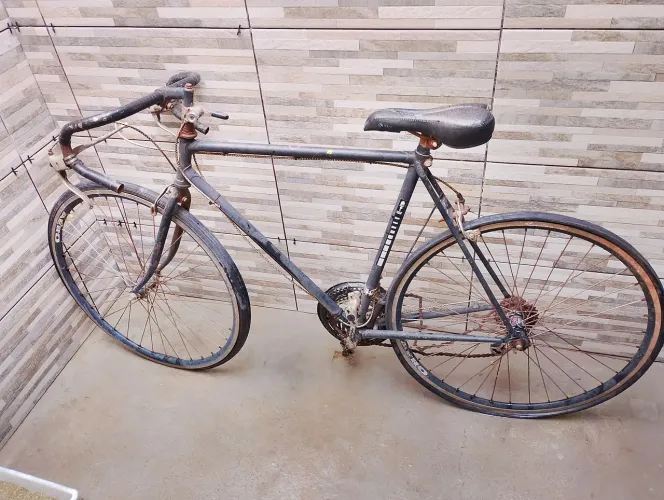 Vendo bicicleta Caloi 10 antiga pra reforma 