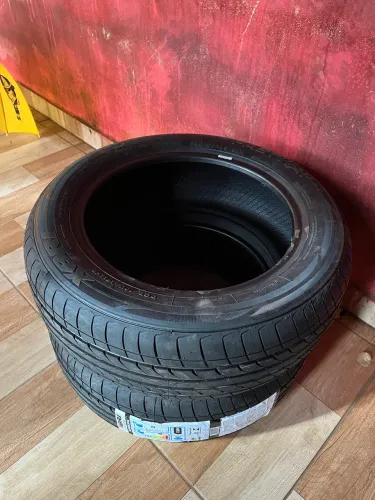 Pneu aro 15-  185/60