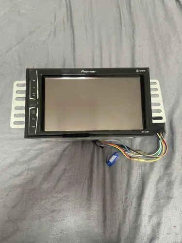 Central Multimidia Pioneer modelo mvh-a218bt