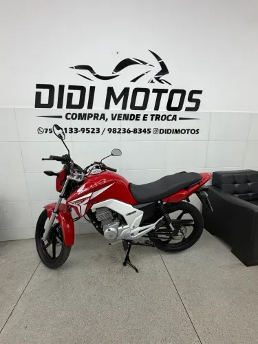 Vendo Titan 150 EX 2015 emplacada conservada!