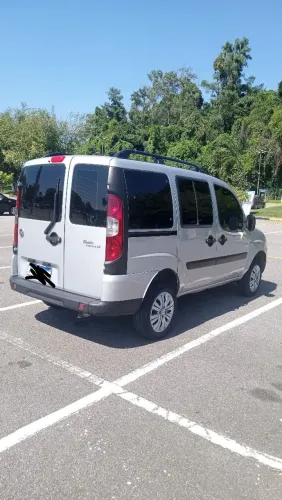 Fiat Doblo Essence 1.8 Flex 16V 5P 2015