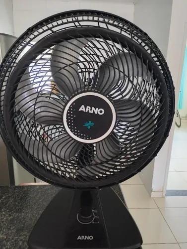 Ventiladores mondial e Arno 40 cm