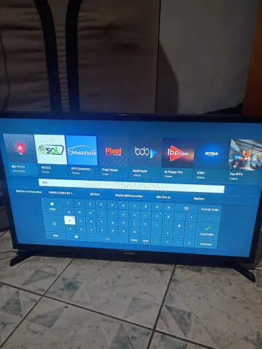 Vendo tv Samsung smart 32 polegadas