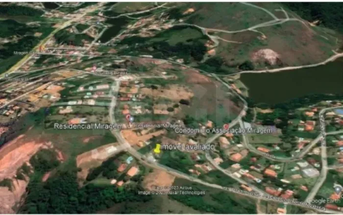 SIMÃO PEREIRA/MG  Casa e seu respectivo lote com a área de 1.257,00m², situado no Loteamen