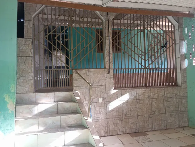 Vende-se uma casa no bairro da paz a 300 metros da faculdade fameta