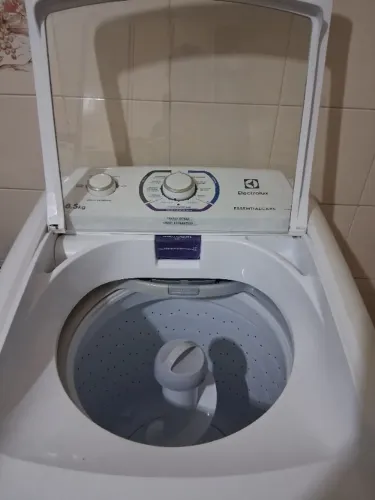 Maquina de Lavar Eletrolux Essential Care 8,5Kg