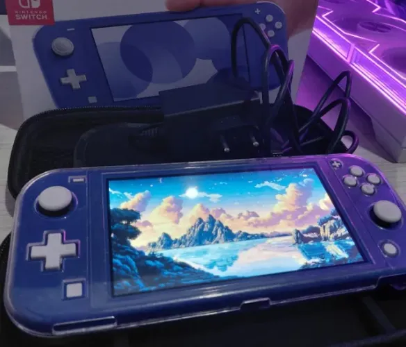 ? Nintendo Switch Lite Azul + Caixa, Case e Carregador