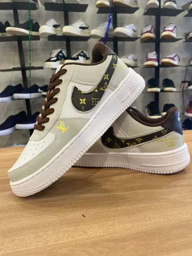 Tênis Air force, a partir de 100,00