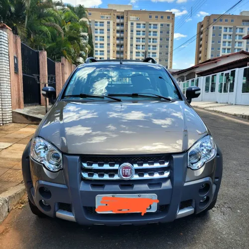 Fiat Strada Adv.1.8 16V Dualogic Flex CD 2012