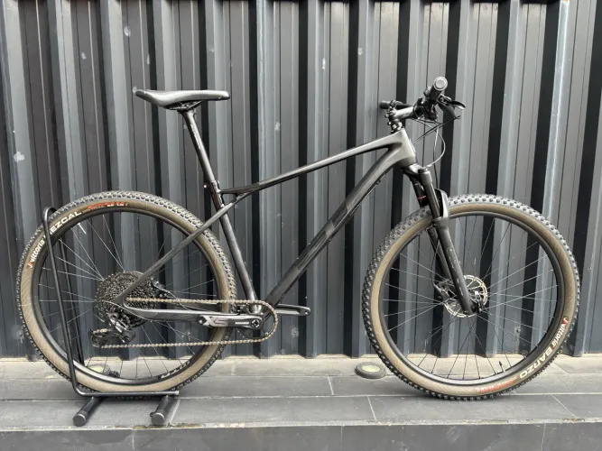 Bicicleta GT Comp - Tamanho 19 (L)