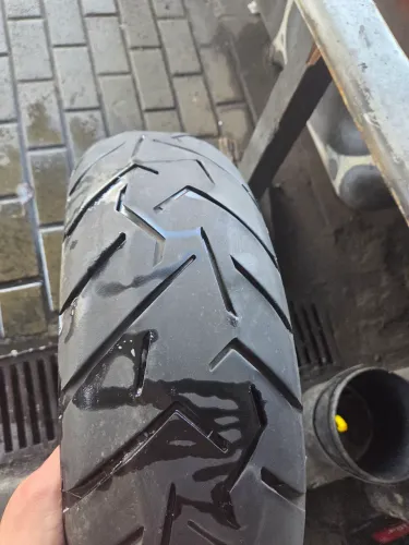 Pneu 175/60/17 pirelli meia vida