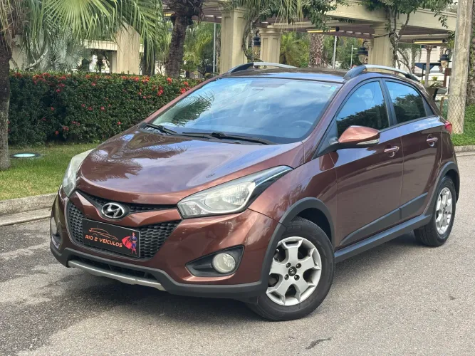 Hyundai HB20X Premium 1.6 Flex 16V Aut. 2014