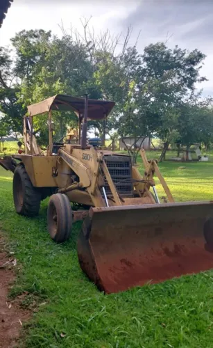 Retroescavadeira Case 580H