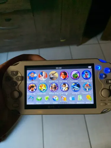 Vídeo game portátil