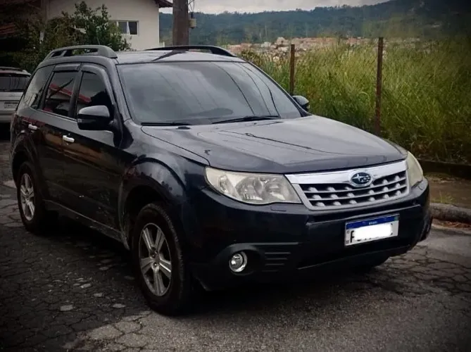 Subaru Forester 2.0/2.0 S 4X4 Aut. 2012