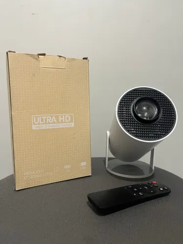 Retroprojetor Ultra HD HY300A - Branco ( revenda )