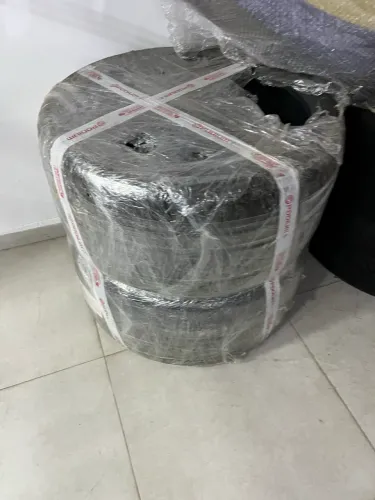 Pneus 315/30R20 runflat delinte