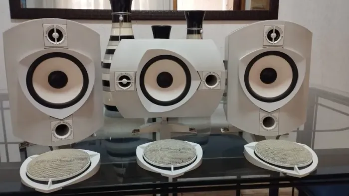  Caixas Trio Frontal Satélites B&W Rock Solid Sound 150 Watts 8 Ohms. 90 db.