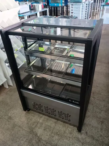Balcão Vitrine Estufa 80cm Platinum 220V - Polar