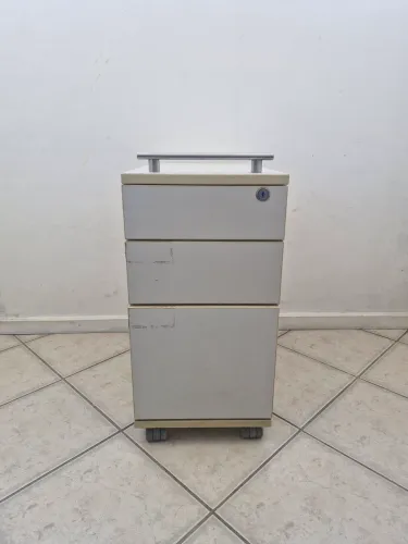 Gaveteiro de Escritório Usado Volante 3 Gavetas (1 para Pasta Suspensa)