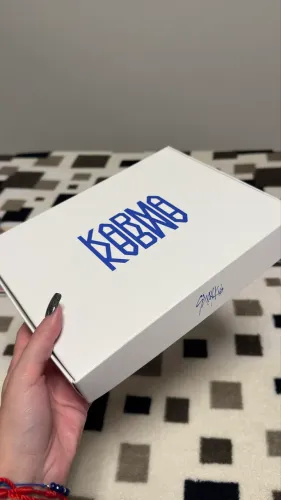 Album KARMA Stray Kids Branco