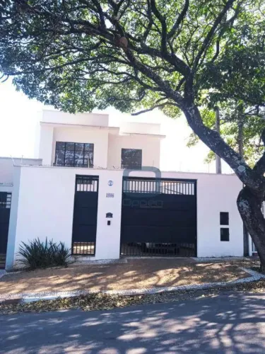 Casa com 2 dormitórios para alugar, 150 m² por R$ 3.050,00/mês - Vila Industrial - Campina