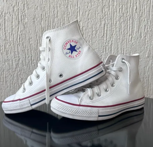 All Star branco cano alto de couro