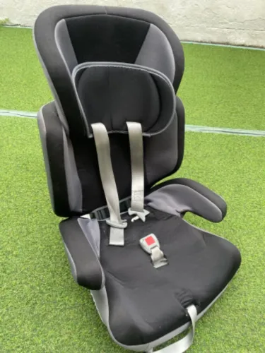 Cadeirinha de carro Styll 9 a 18 kg