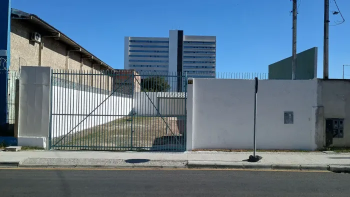 Linha Verde Terreno Comercial