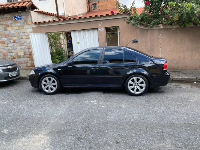 Volkswagen Bora 2.0/ 2.0 Flex 8V Aut. 2010