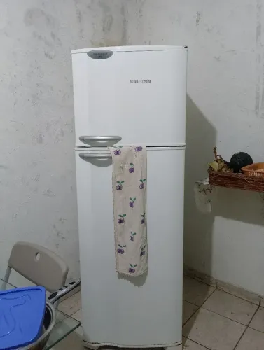 Geladeira Eletrolux